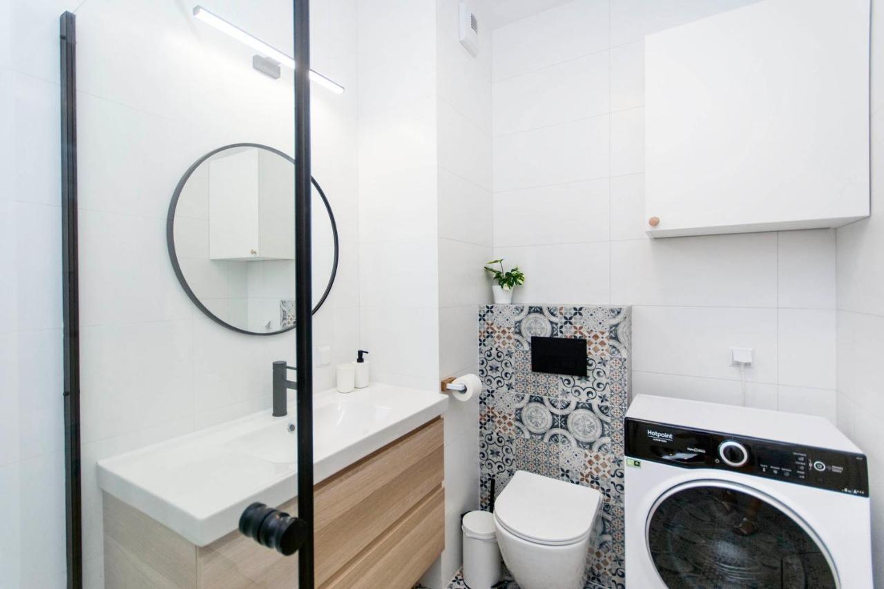 Citystay Centrum Gdansk Apartment Buitenkant foto