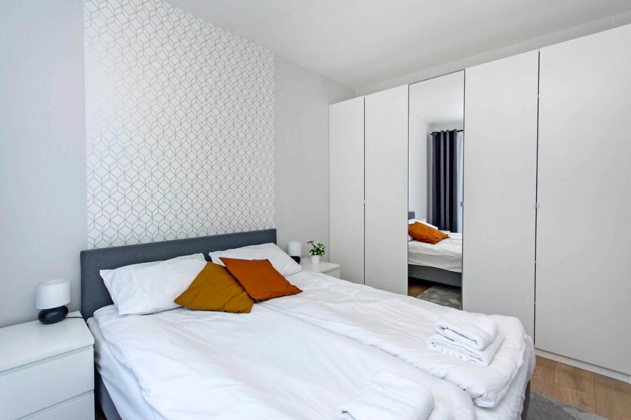 Citystay Centrum Gdansk Apartment Buitenkant foto